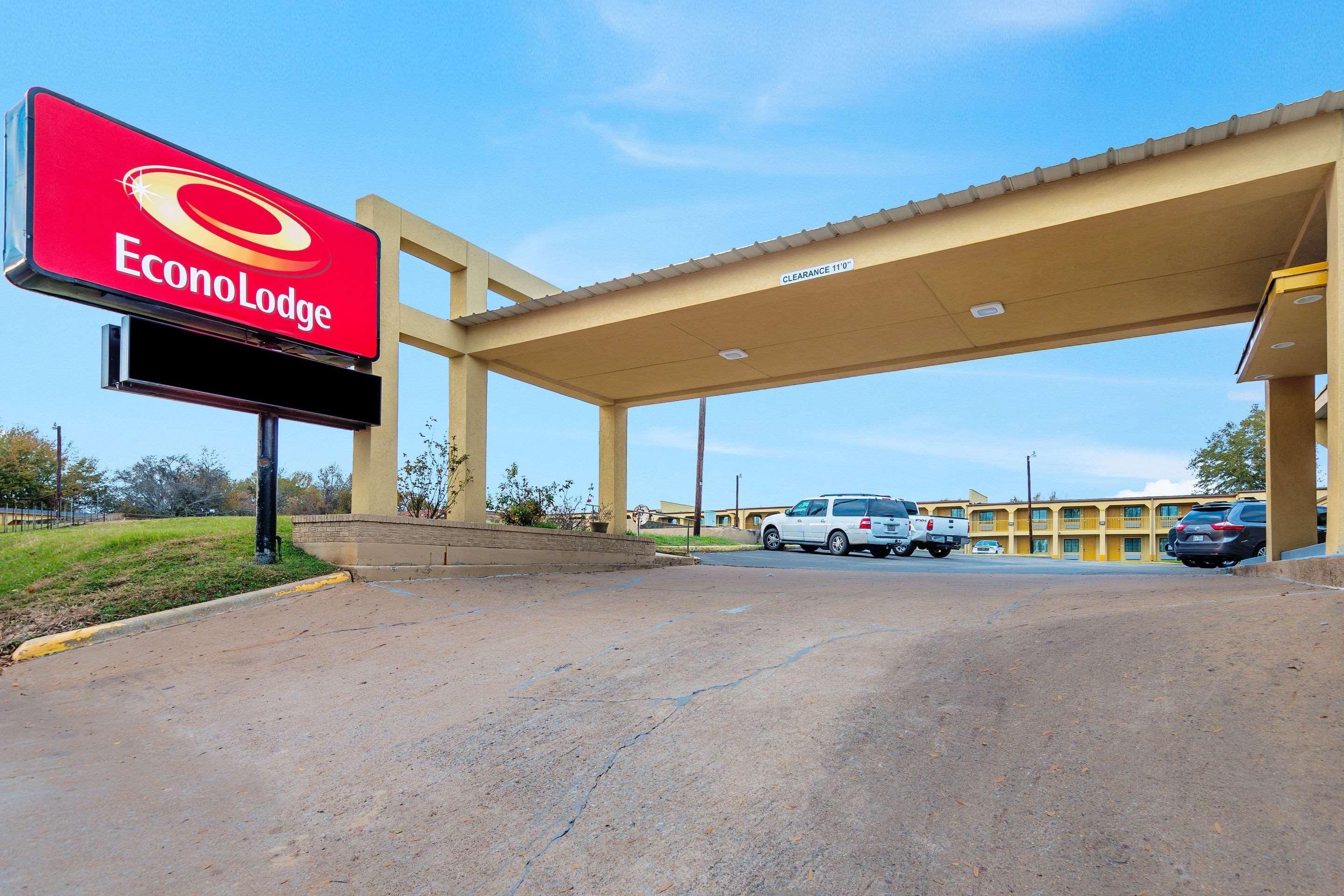 Super 8 By Wyndham Palestine Tx Exterior foto